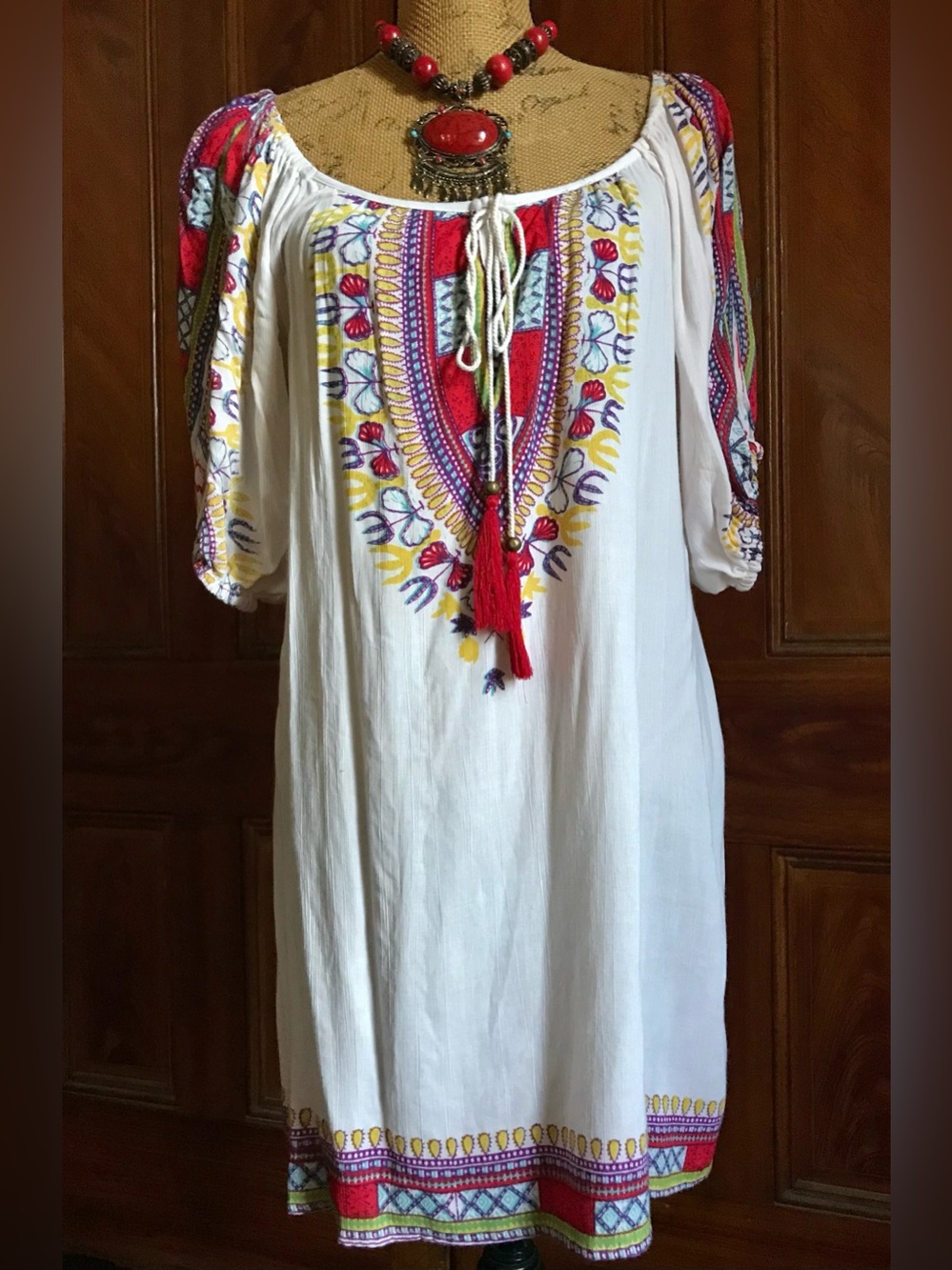 Vintage Mexican-inspired Boho Hippie Gypsy Latin Tunic Blouse Dress with belt